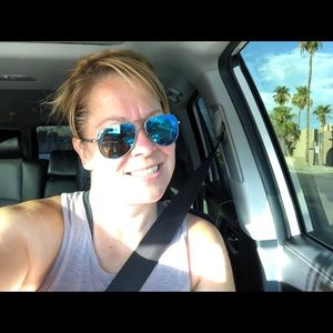 Meet your Posher, Amanda